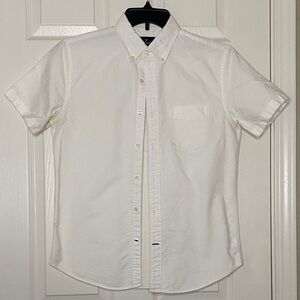 Men’s Small Classic White Short Sleeve Shirt
